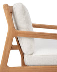 Side view of the Ethnicraft Jack Outdoor Lounge Chair, featuring a light teak frame and off-white textured cushions. Its clean lines and minimalist design make it perfect for outdoor lounge spaces.