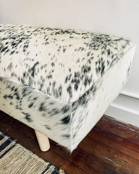 Cowhide bench outlet cushion