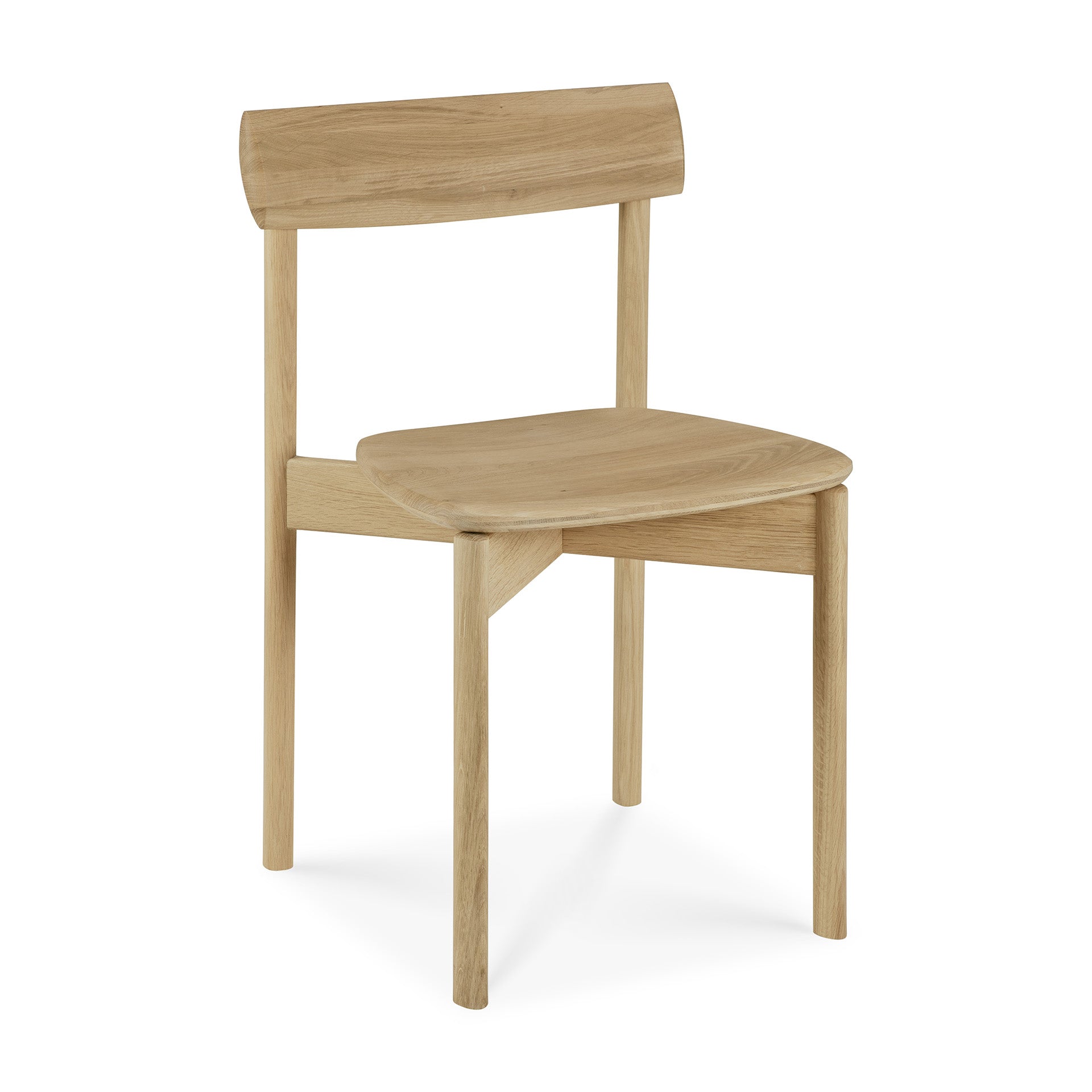 The Risu Dining Chair by Ethnicraft features a minimalist design with a curved backrest, angled legs, and a contoured seat for ergonomic support. Crafted from light oak, it offers modern simplicity and comfort.