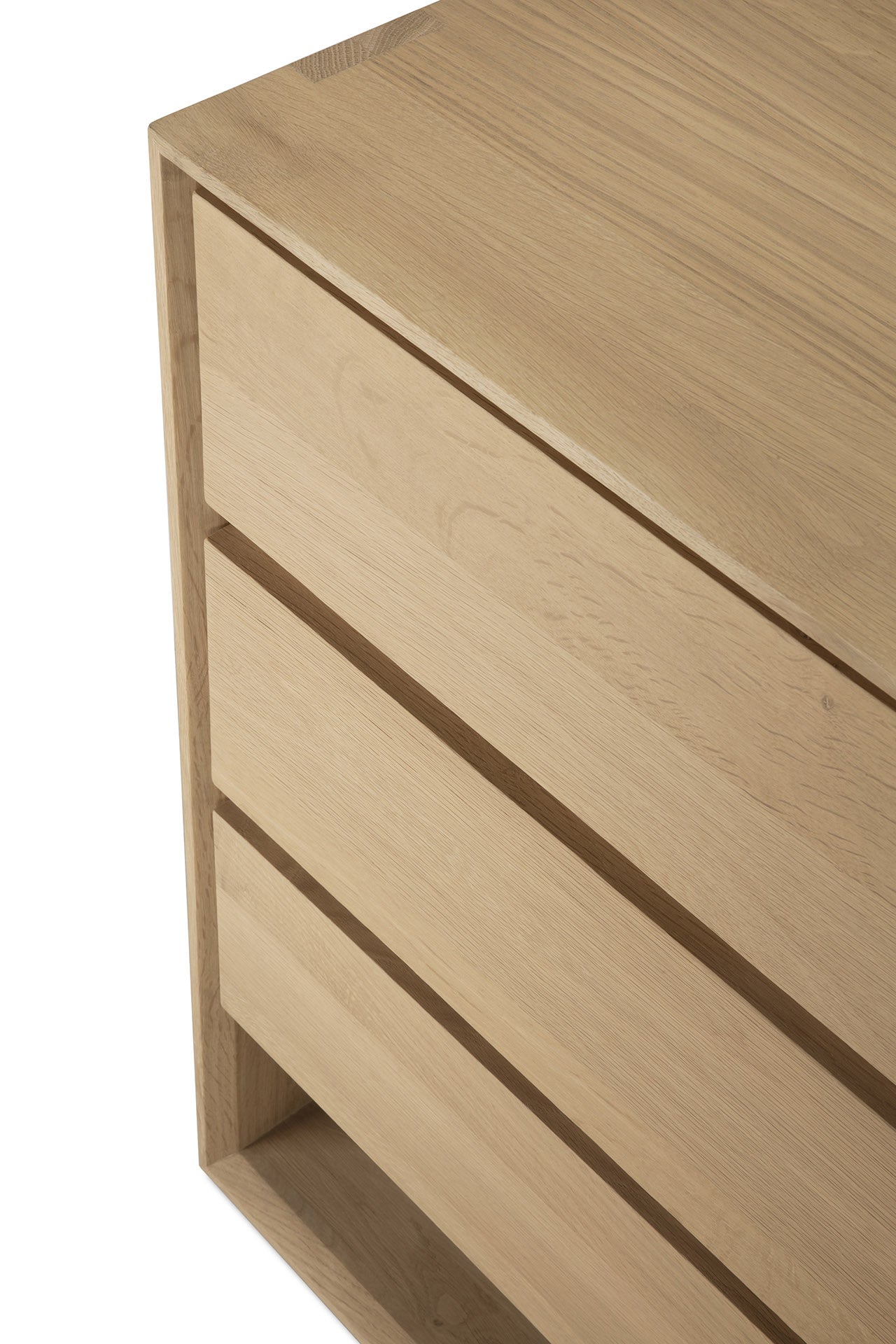 Ethnicraft - Nordic Dresser Ethnicraft - Nordic Dresser