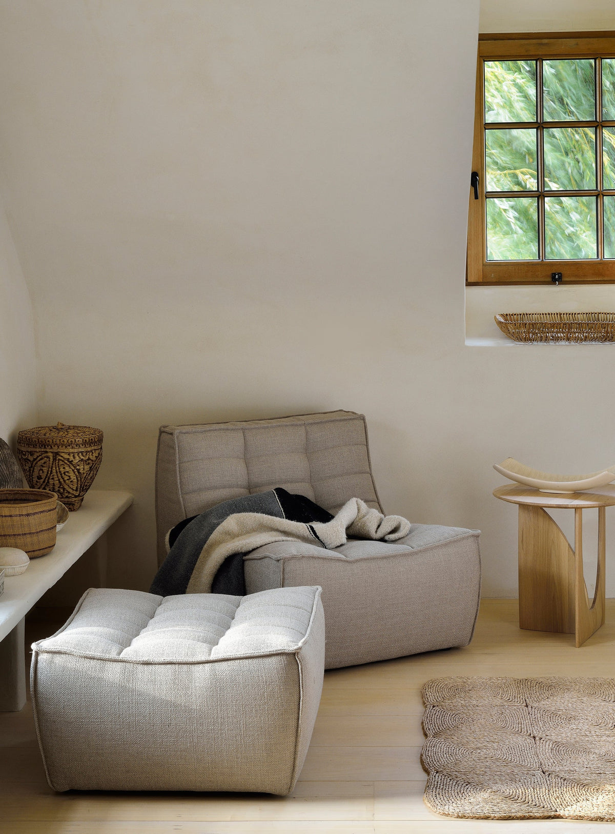 N701 Modular Sofa